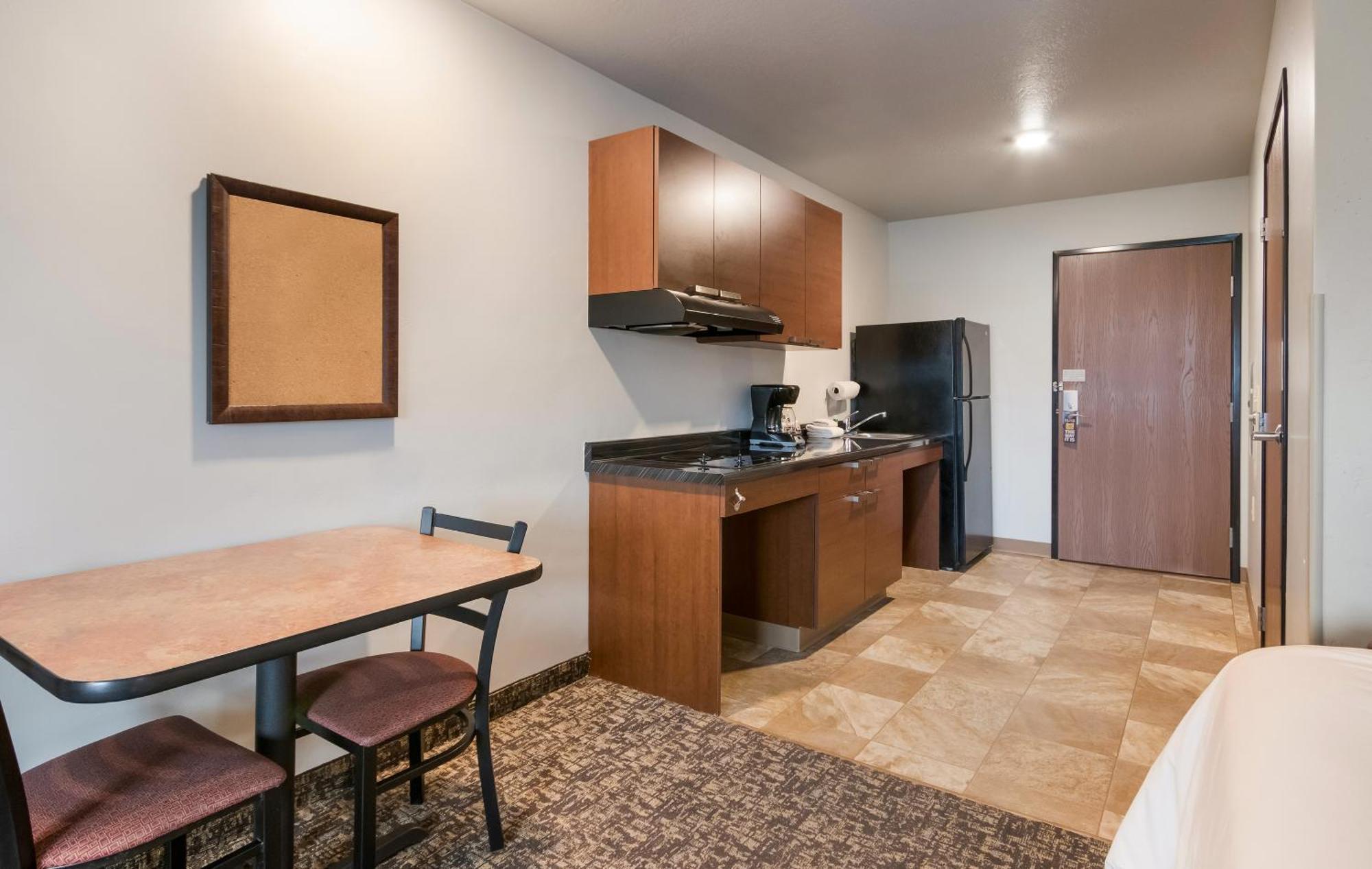 My Place Hotel-Yakima, Wa Екстериор снимка
